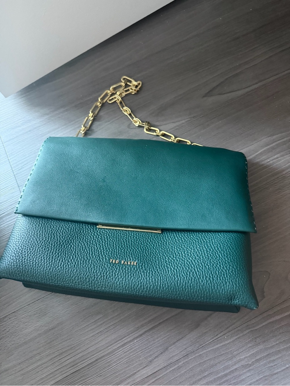 Ted Baker forrest greenLeather Chain Crossbody Bag